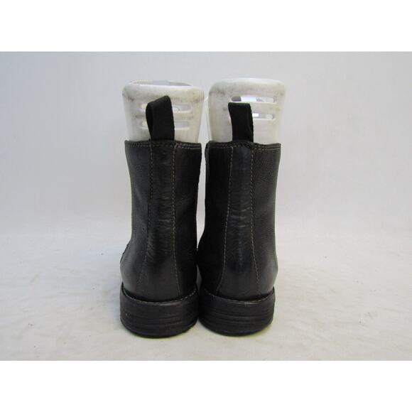 Clarks Womens Sz 8 M Black Leather Chelsea Ankle Fashion Boots Bootie - Picture 7 of 11